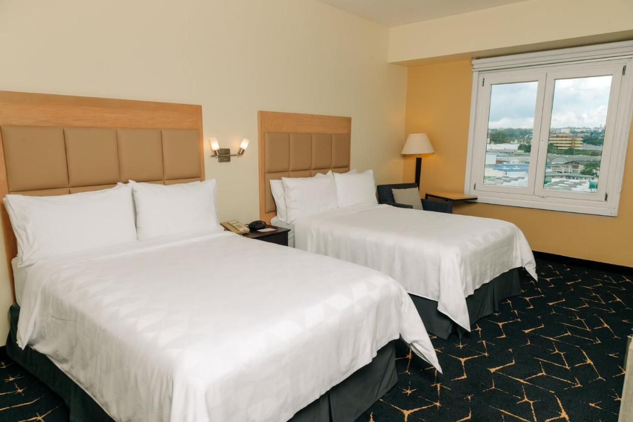 Holiday Inn San Salvador By Ihg Esterno foto