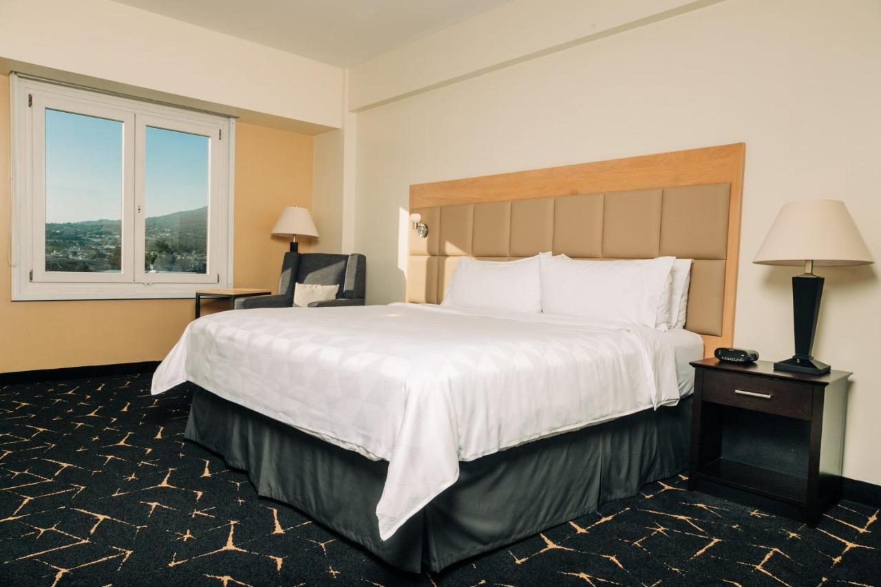 Holiday Inn San Salvador By Ihg Esterno foto