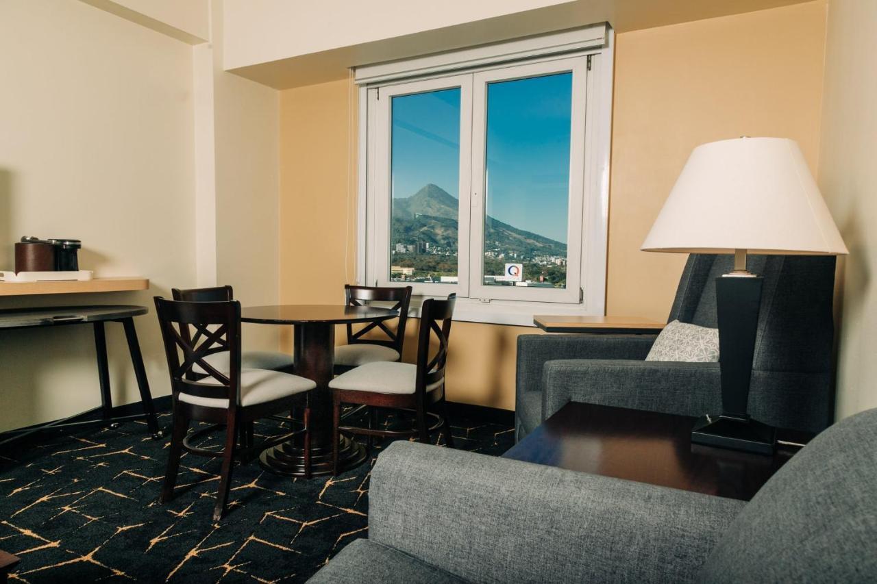 Holiday Inn San Salvador By Ihg Esterno foto