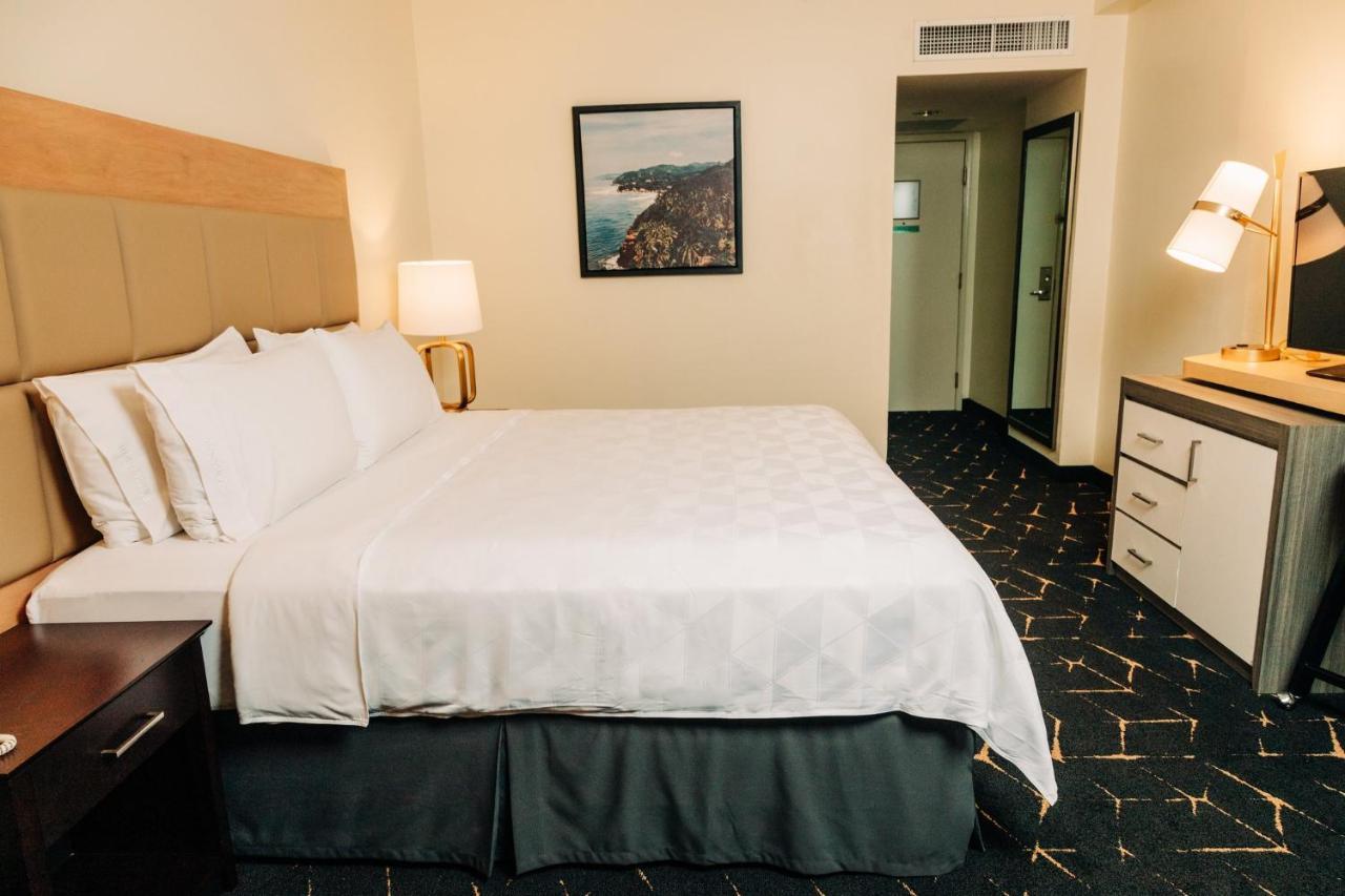 Holiday Inn San Salvador By Ihg Esterno foto