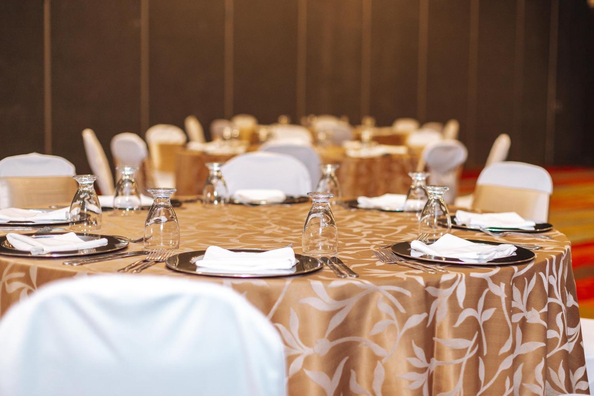 Holiday Inn San Salvador By Ihg Esterno foto