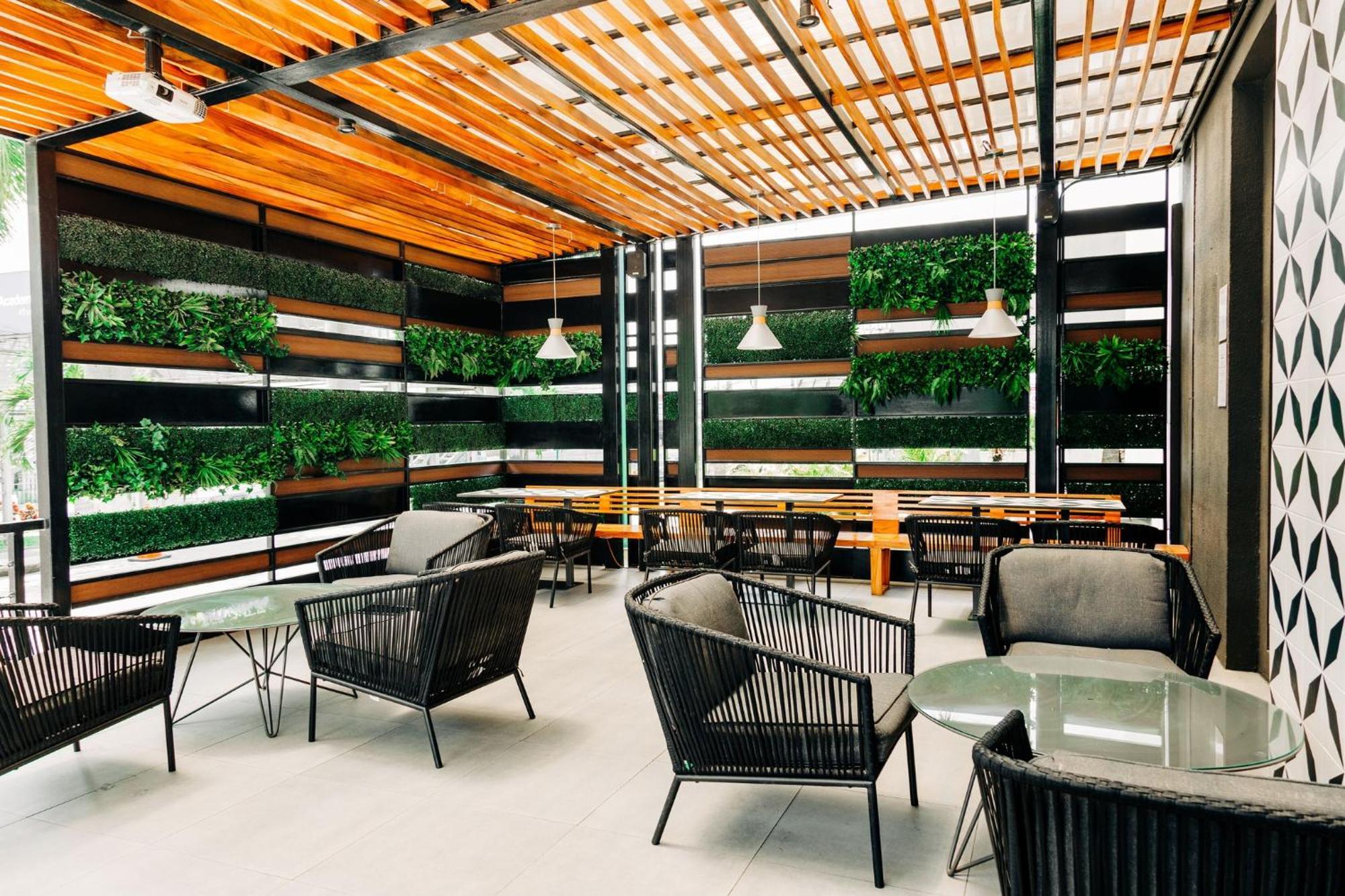 Holiday Inn San Salvador By Ihg Esterno foto